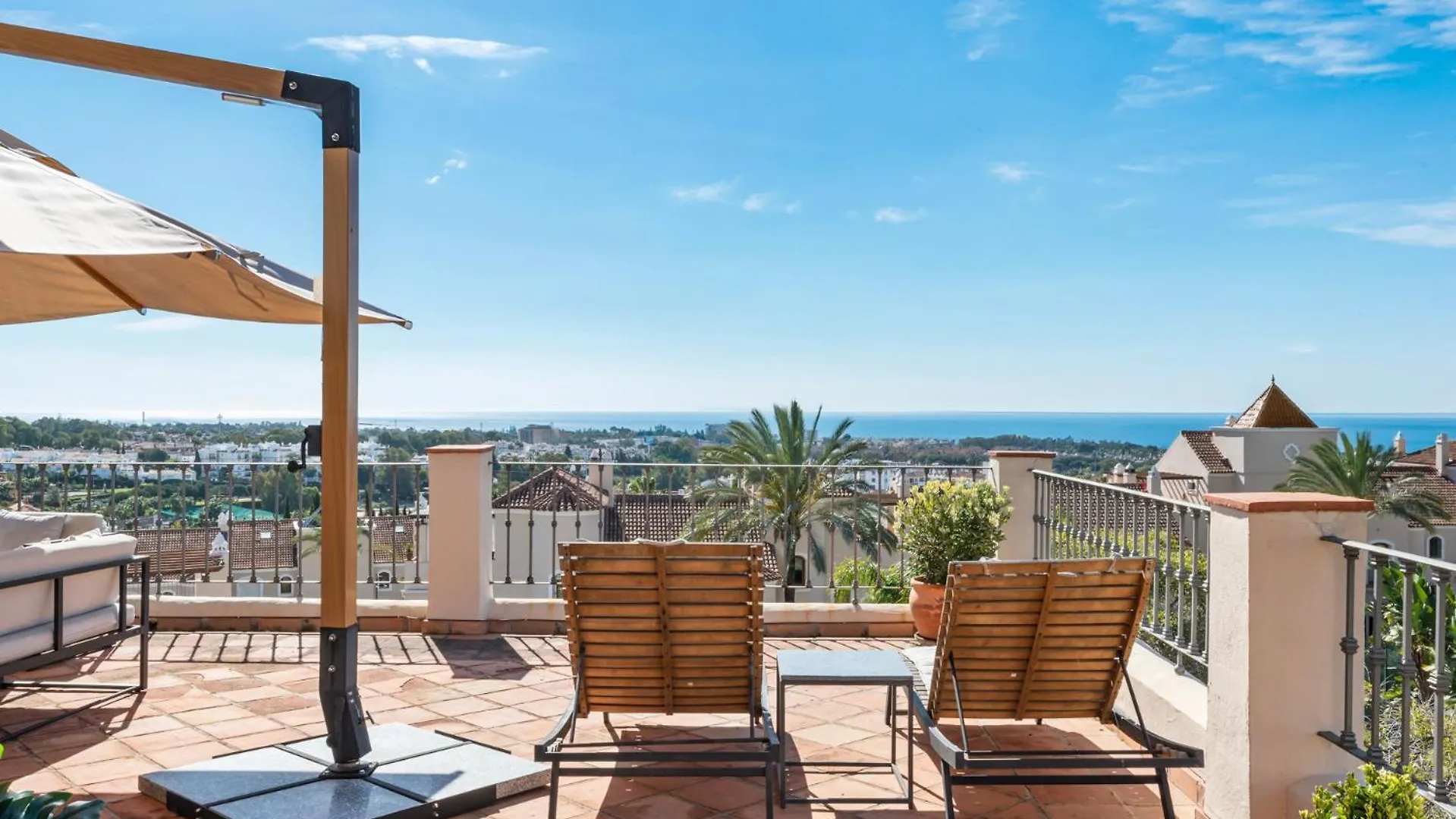 Townhouse In Paraiso Estepona
