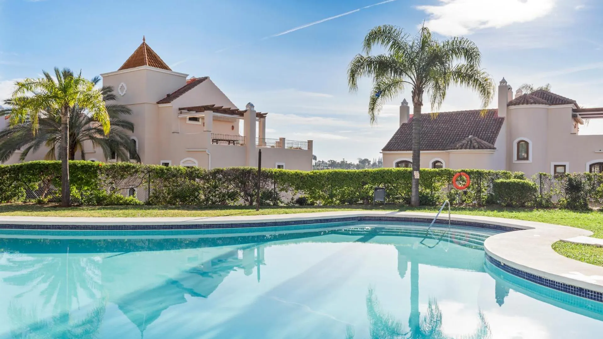 Townhouse In Paraiso Estepona Holiday home