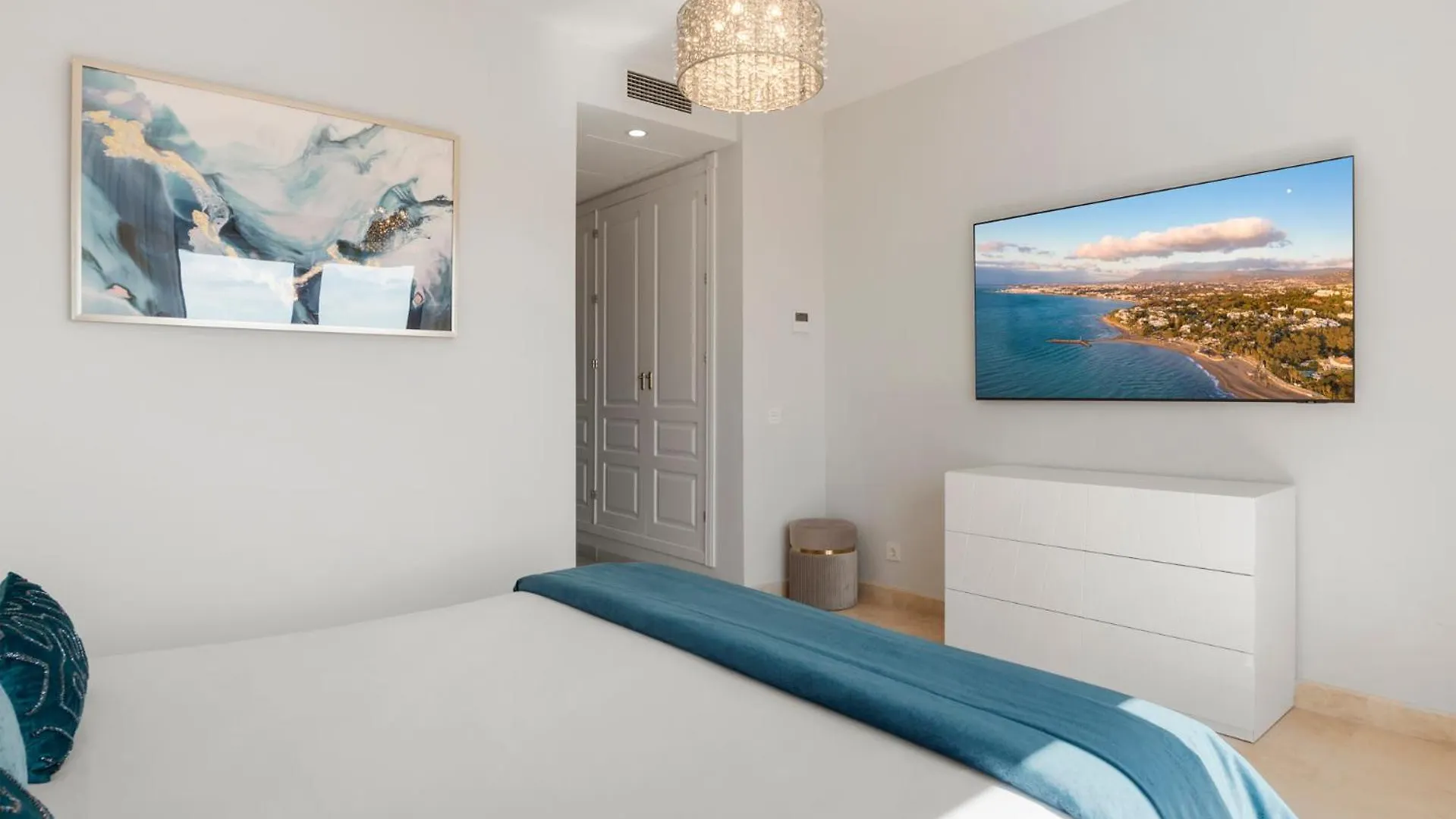 Townhouse In Paraiso Estepona 0*,  Spain
