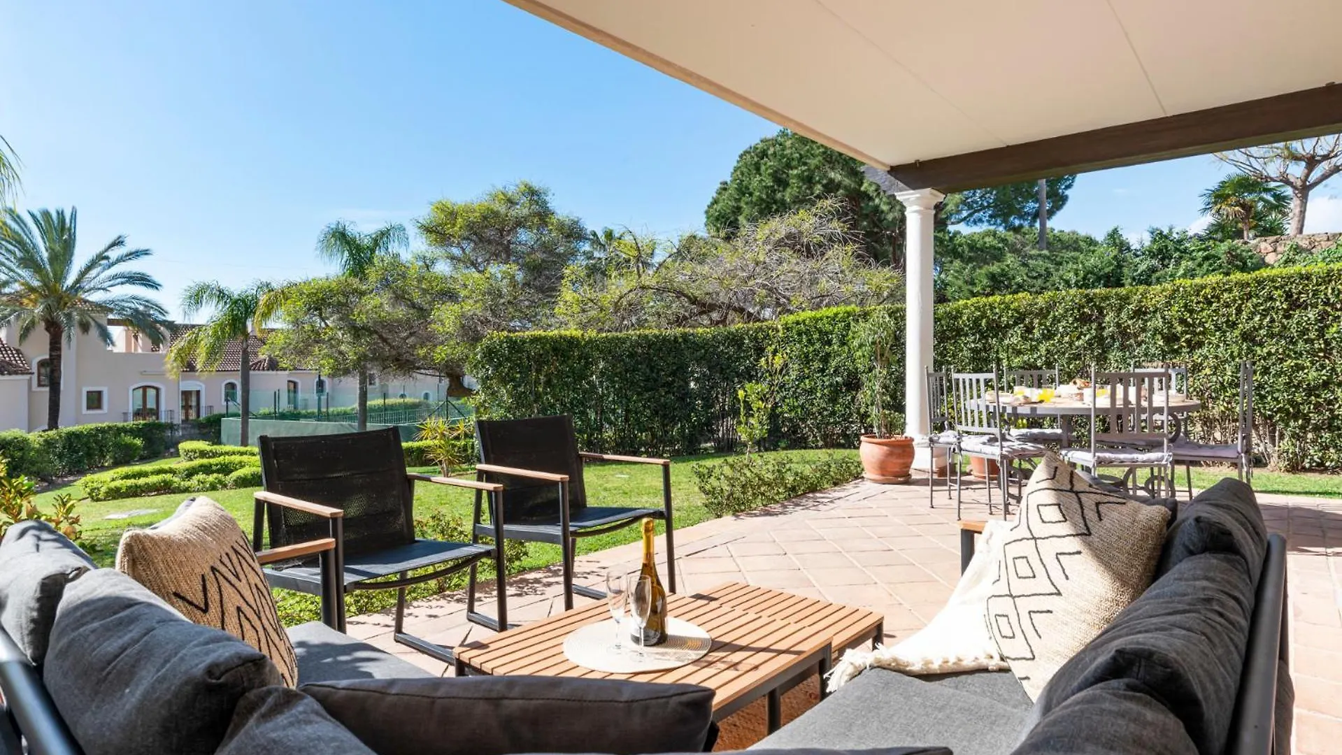 אסטפונה Townhouse In Paraiso 0*,