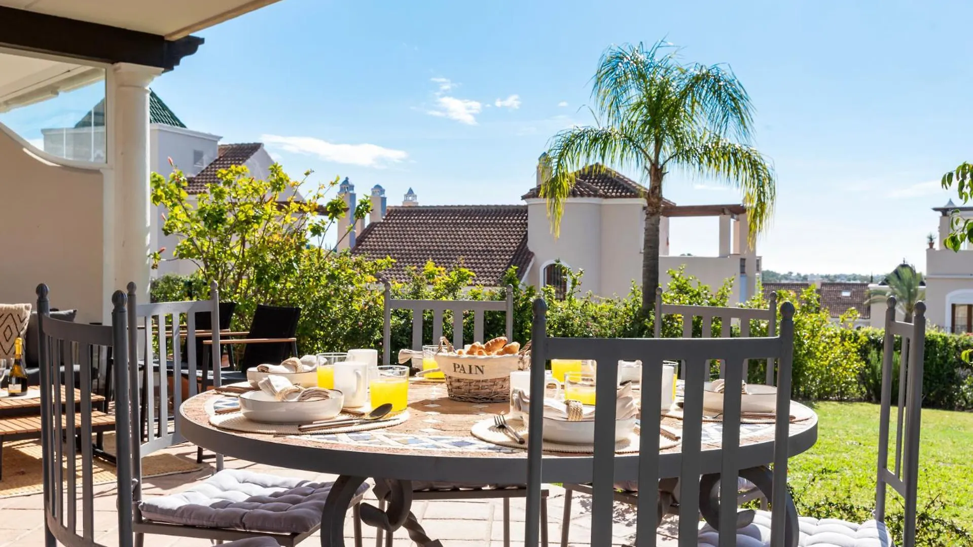 Townhouse In Paraiso Estepona